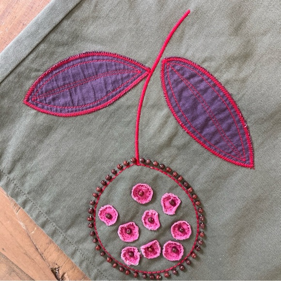 Boden Floral Embroidered Y2K Skirt Olive Chino Retro Knee Length Preppy US 6 - Picture 4 of 13